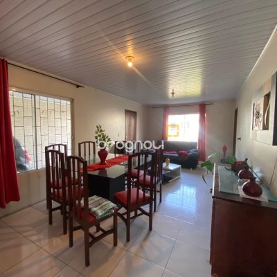 Casa com 136m², 3 quartos, 2 garagens, no bairro Jardim Eldorado em Palhoça