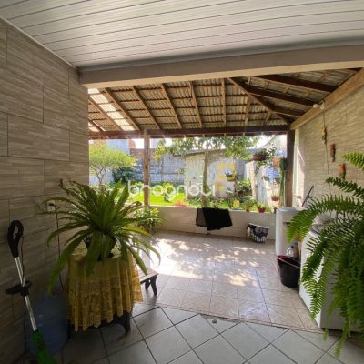 Casa com 136m², 3 quartos, 2 garagens, no bairro Jardim Eldorado em Palhoça