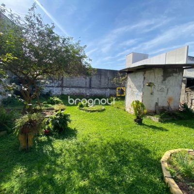 Casa com 136m², 3 quartos, 2 garagens, no bairro Jardim Eldorado em Palhoça