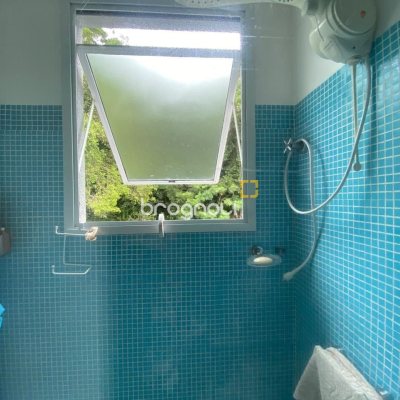 Apartamento com 111m², 3 quartos (sendo 1 suíte), 2 garagens, no bairro Jurerê em Florianópolis