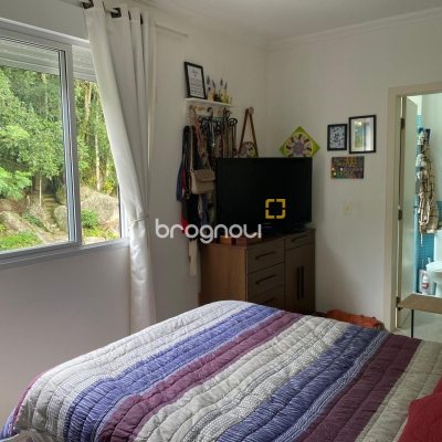 Apartamento com 111m², 3 quartos (sendo 1 suíte), 2 garagens, no bairro Jurerê em Florianópolis
