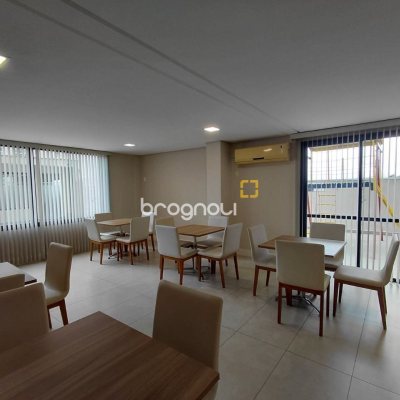 Apartamento com 89m², 3 quartos (sendo 1 suíte), 1 garagem, no bairro Centro em Florianópolis
