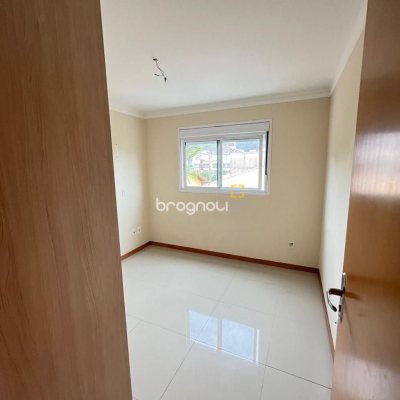 Apartamento com 122m², 3 quartos (sendo 1 suíte), 1 garagem, no bairro Ingleses do Rio Vermelho em Florianópolis