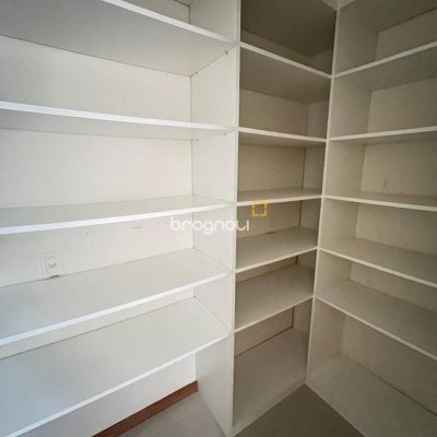 Apartamento com 122m², 3 quartos (sendo 1 suíte), 1 garagem, no bairro Ingleses do Rio Vermelho em Florianópolis