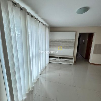 Apartamento com 122m², 3 quartos (sendo 1 suíte), 1 garagem, no bairro Ingleses do Rio Vermelho em Florianópolis