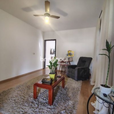 Casa com 148m², 3 quartos (sendo 1 suíte), 2 garagens, no bairro Cachoeira do Bom Jesus em Florianópolis