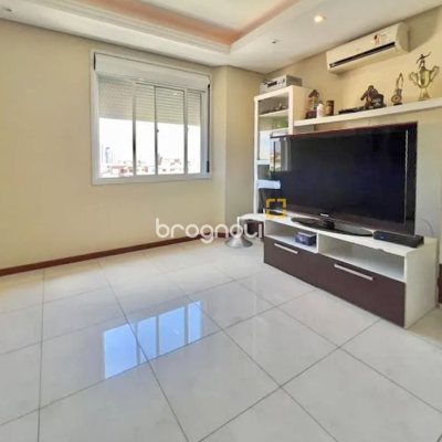 Cobertura com 258m², 3 quartos (sendo 1 suíte), 3 garagens, no bairro Estreito em Florianópolis