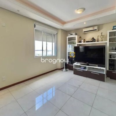 Cobertura com 258m², 3 quartos (sendo 1 suíte), 3 garagens, no bairro Estreito em Florianópolis
