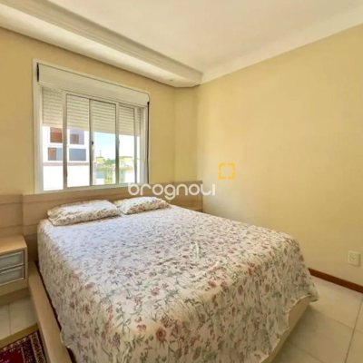 Cobertura com 258m², 3 quartos (sendo 1 suíte), 3 garagens, no bairro Estreito em Florianópolis
