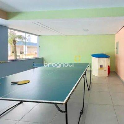Cobertura com 258m², 3 quartos (sendo 1 suíte), 3 garagens, no bairro Estreito em Florianópolis