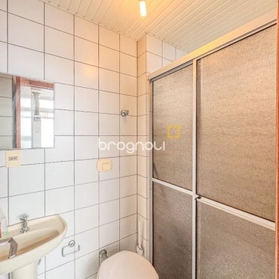 Apartamento com 113m², 3 quartos (sendo 1 suíte), 2 garagens, no bairro Centro em Florianópolis