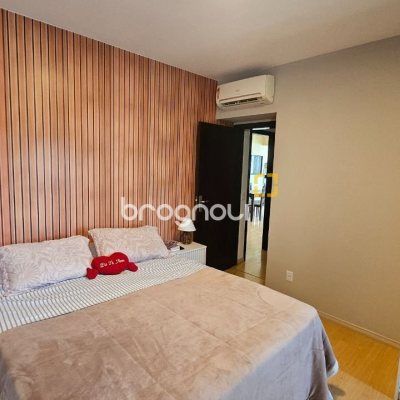 Apartamento com 130m², 3 quartos (sendo 1 suíte), 2 garagens, no bairro Coqueiros em Florianópolis