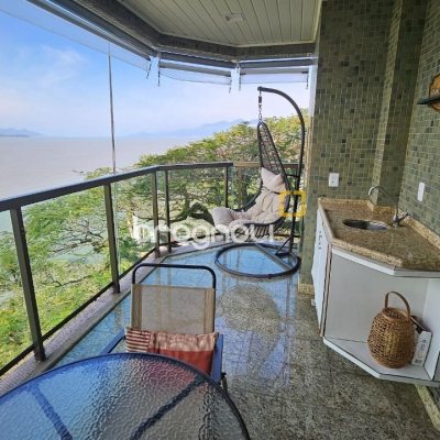 Apartamento com 130m², 3 quartos (sendo 1 suíte), 2 garagens, no bairro Coqueiros em Florianópolis