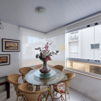 Apartamento com 115m², 3 quartos (sendo 3 suítes), 2 garagens, no bairro Ingleses em Florianópolis