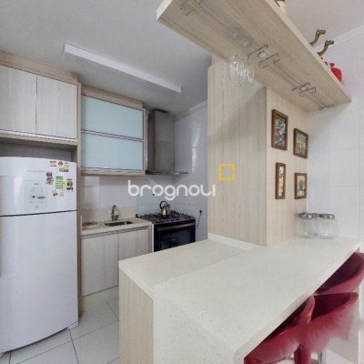 Apartamento com 115m², 3 quartos (sendo 3 suítes), 2 garagens, no bairro Ingleses em Florianópolis