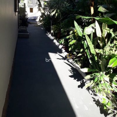 Terreno com 300m², no bairro Trindade em Florianópolis