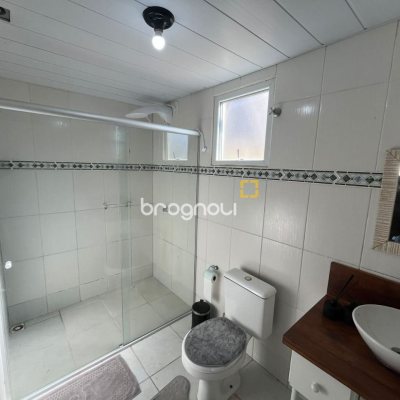 Hotel com 320m², 6 quartos (sendo 6 suítes), 6 garagens, no bairro Rio Vermelho em Florianópolis