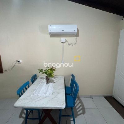 Hotel com 320m², 6 quartos (sendo 6 suítes), 6 garagens, no bairro Rio Vermelho em Florianópolis