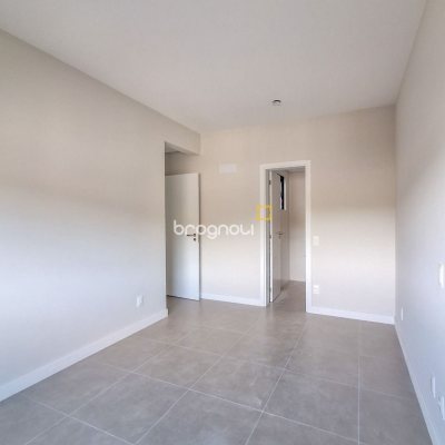 Apartamento com 74m², 2 quartos (sendo 1 suíte), 1 garagem, no bairro Saco Grande em Florianópolis