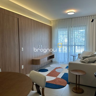 Apartamento com 74m², 2 quartos (sendo 1 suíte), 1 garagem, no bairro Saco Grande em Florianópolis