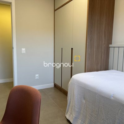 Apartamento com 74m², 2 quartos (sendo 1 suíte), 1 garagem, no bairro Saco Grande em Florianópolis