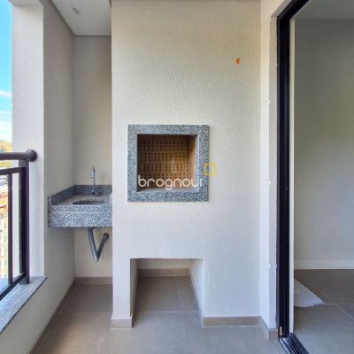 Apartamento com 74m², 2 quartos (sendo 1 suíte), 1 garagem, no bairro Saco Grande em Florianópolis