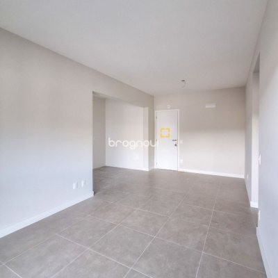 Apartamento com 74m², 2 quartos (sendo 1 suíte), 1 garagem, no bairro Saco Grande em Florianópolis