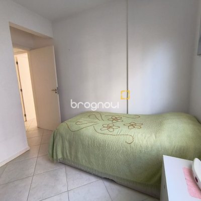 Apartamento com 71m², 2 quartos (sendo 1 suíte), 1 garagem, no bairro Itacorubi em Florianópolis