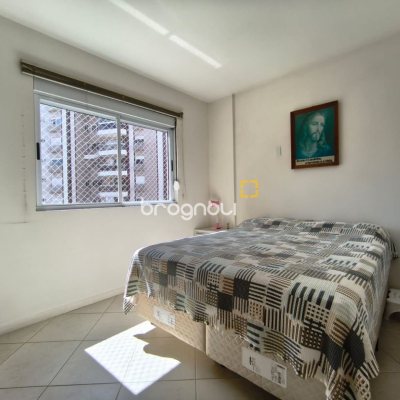 Apartamento com 71m², 2 quartos (sendo 1 suíte), 1 garagem, no bairro Itacorubi em Florianópolis