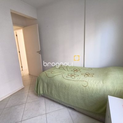 Apartamento com 71m², 2 quartos (sendo 1 suíte), 1 garagem, no bairro Itacorubi em Florianópolis