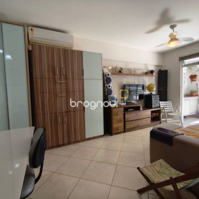 Apartamento com 71m², 2 quartos (sendo 1 suíte), 1 garagem, no bairro Itacorubi em Florianópolis
