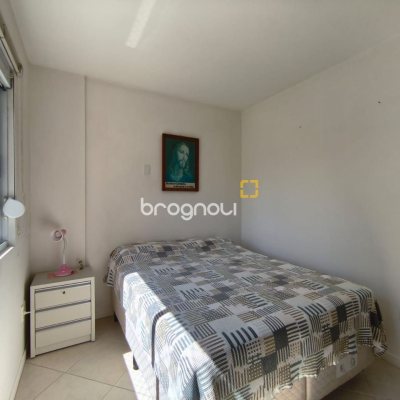 Apartamento com 71m², 2 quartos (sendo 1 suíte), 1 garagem, no bairro Itacorubi em Florianópolis