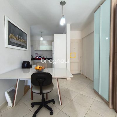 Apartamento com 71m², 2 quartos (sendo 1 suíte), 1 garagem, no bairro Itacorubi em Florianópolis
