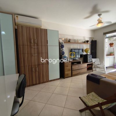 Apartamento com 71m², 2 quartos (sendo 1 suíte), 1 garagem, no bairro Itacorubi em Florianópolis