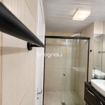 Apartamento com 55m², 2 quartos, 1 garagem, no bairro Serraria em São José