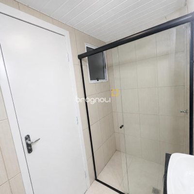 Apartamento com 55m², 2 quartos, 1 garagem, no bairro Serraria em São José