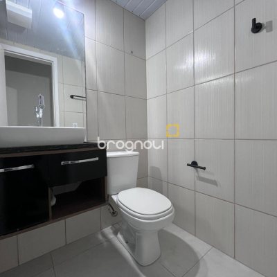 Apartamento com 55m², 2 quartos, 1 garagem, no bairro Serraria em São José