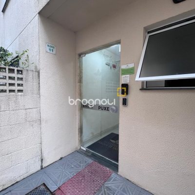 Apartamento com 55m², 2 quartos, 1 garagem, no bairro Serraria em São José