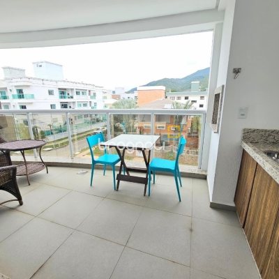 Apartamento com 83m², 2 quartos (sendo 2 suítes), 1 garagem, no bairro Palmas em Governador Celso Ramos