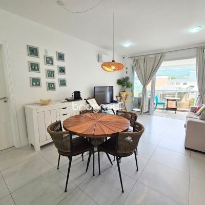 Apartamento com 83m², 2 quartos (sendo 2 suítes), 1 garagem, no bairro Palmas em Governador Celso Ramos