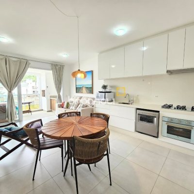 Apartamento com 83m², 2 quartos (sendo 2 suítes), 1 garagem, no bairro Palmas em Governador Celso Ramos