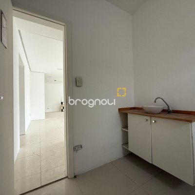 Terreno com 1766m², no bairro Santo Antônio de Lisboa em Florianópolis