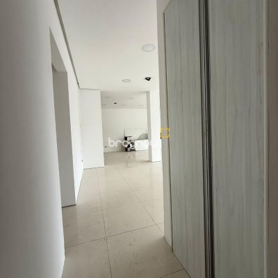 Terreno com 1766m², no bairro Santo Antônio de Lisboa em Florianópolis