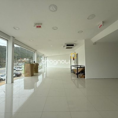 Terreno com 1766m², no bairro Santo Antônio de Lisboa em Florianópolis