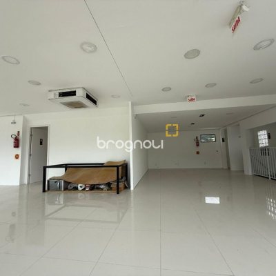 Terreno com 1766m², no bairro Santo Antônio de Lisboa em Florianópolis