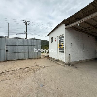 Terreno com 1766m², no bairro Santo Antônio de Lisboa em Florianópolis