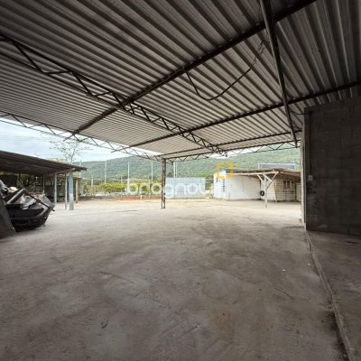 Terreno com 1766m², no bairro Santo Antônio de Lisboa em Florianópolis