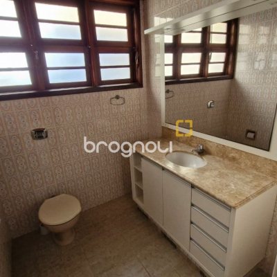 Casa com 110m², 4 quartos, 1 garagem, no bairro Canasvieiras em Florianópolis