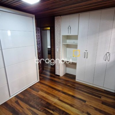 Casa com 110m², 4 quartos, 1 garagem, no bairro Canasvieiras em Florianópolis