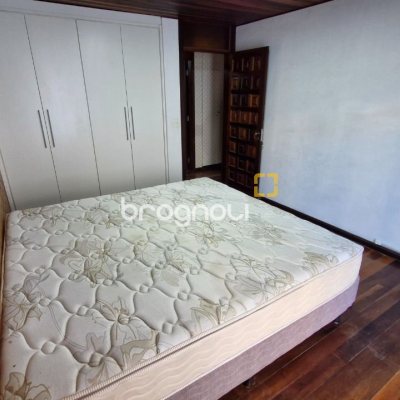 Casa com 110m², 4 quartos, 1 garagem, no bairro Canasvieiras em Florianópolis